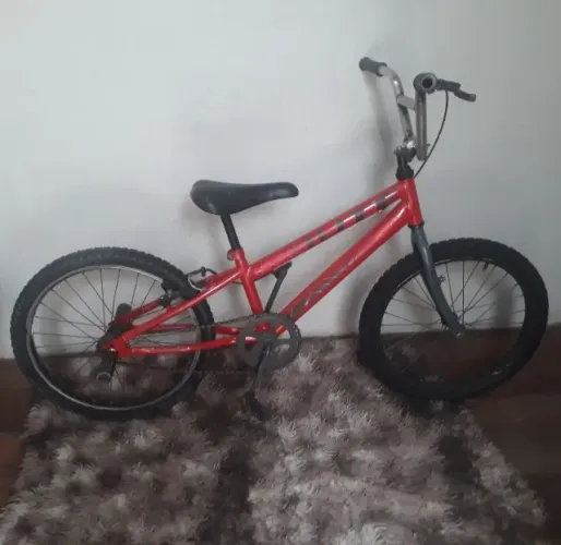 Bicicleta Cross aro aro 20