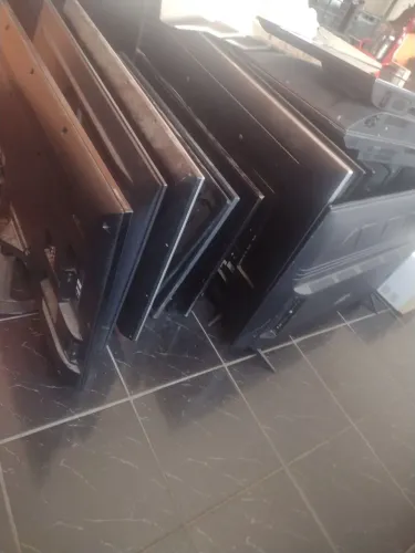 Tvs com telas danificada placas boas