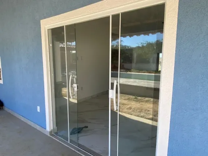 Vendo porta sob medida