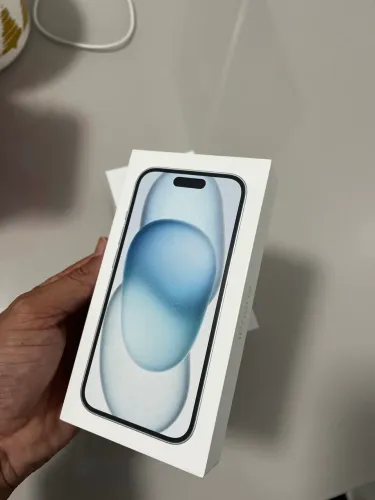 iPhone 15 256 lacrado 