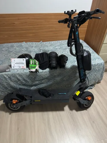 Patinete elétrico H4 2400W