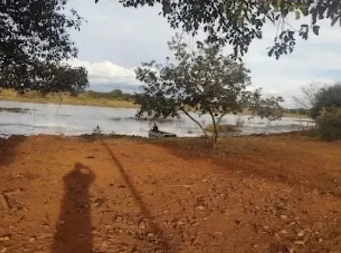 Chácara 1.000 Metros Fundo Para A Represa Três Marias