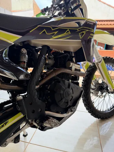 MXF 270 f