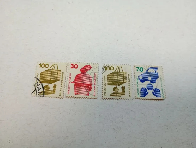 Selos Postais Alemanha Ocidental - Deutsche Bundespost (4 Unidades)