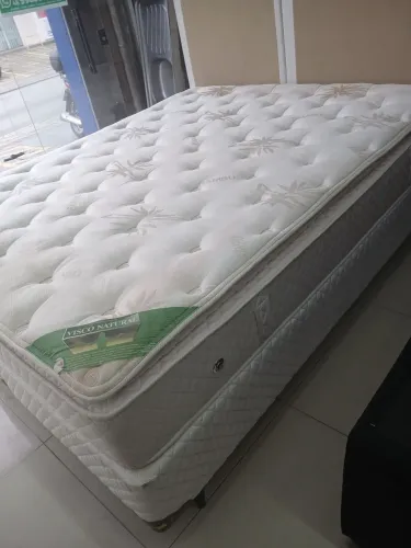 Linda cama box e colchao queem size de casal ( $$ 750 ) *