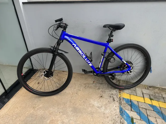 vendo Bike Aro 29 ABSOLUTE NERO BOOST 2025 TAM 19?