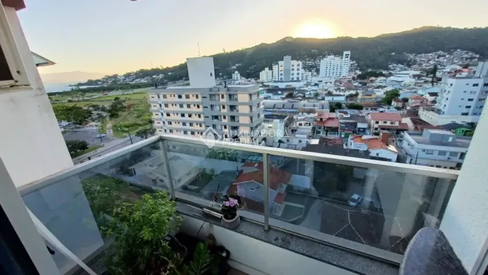 Seu novo lar no Saco dos Limões espera por você!