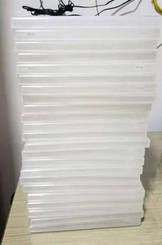 Caixas de DVDs transparentes