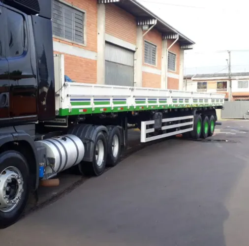 Carreta 15 metros grade baixa