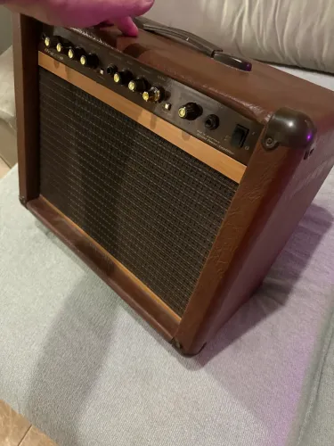 Amplificador de guitarra oneal ocg200 