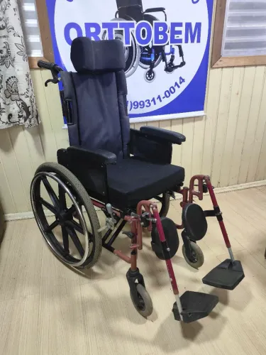 Cadeira de Rodas Reclinável Encosto Cabeça Elevação Pernas Jaguaribe 46cm Assento
