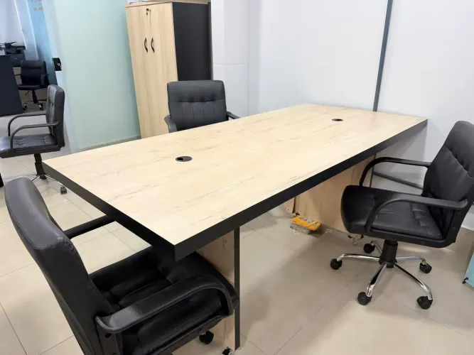 Mesa escritório reunião 0,90 x 1,90