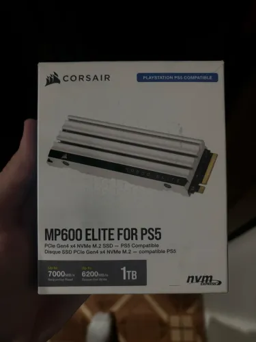 SSD M2 CORSAIR compatível com PS5