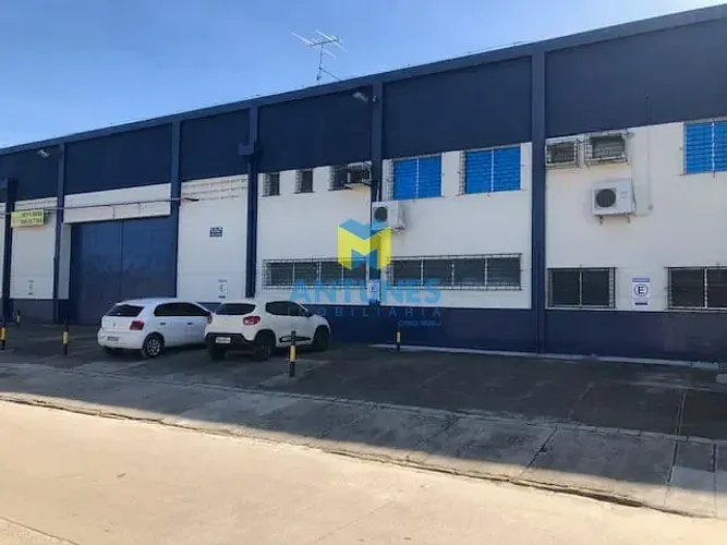 Alugue na Imbiribeira, galpão com 1539m² com uma excelente estrutura administrativa