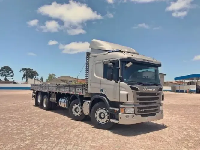 Scania P310 2015 carroceria particular