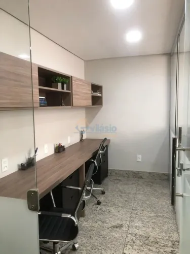 SALA COMERCIAL TODA MONTADA COM VAGA DEMARCADA COBERTA PROXIMO A UFMG E AEROPORTO DA PAMPU