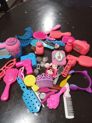 Acessórios de boneca diversos 