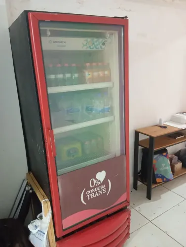 Freezer vertical 127v