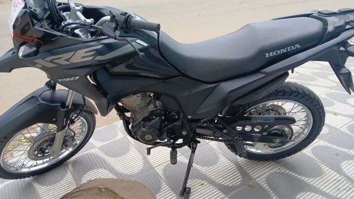 Moto nova pronta pra andar.