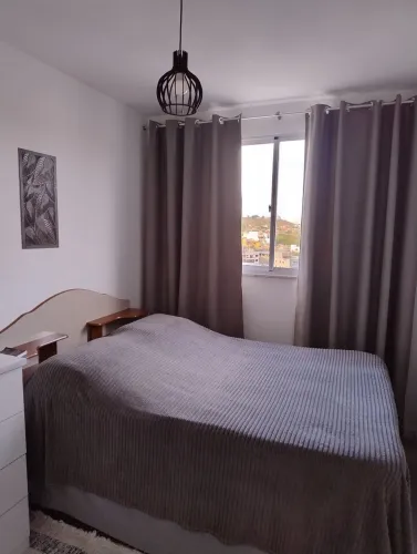 Cama casal colchão D45 com box. PRECINHO para desocupar lugar!