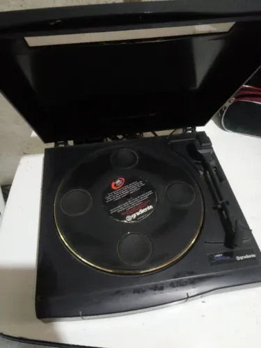 Toca discos de vinil Gradiente