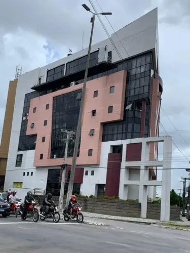 Valor de Super OPORTUNIDADE! Sala com 50 m² para VENDA - Centro - João Pessoa/PB