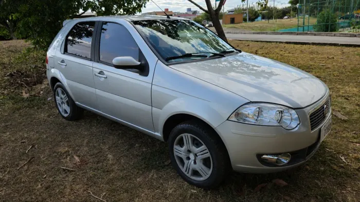 Fiat Palio ELX 1.8/ 1.8 MPI Flex 8V 4P 2010