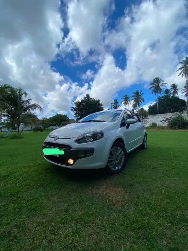 Fiat Punto Essence 1.6 Flex 16V 5P 2016