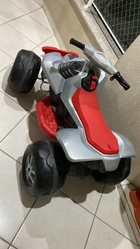 Quadriciclo bandeirante 12v