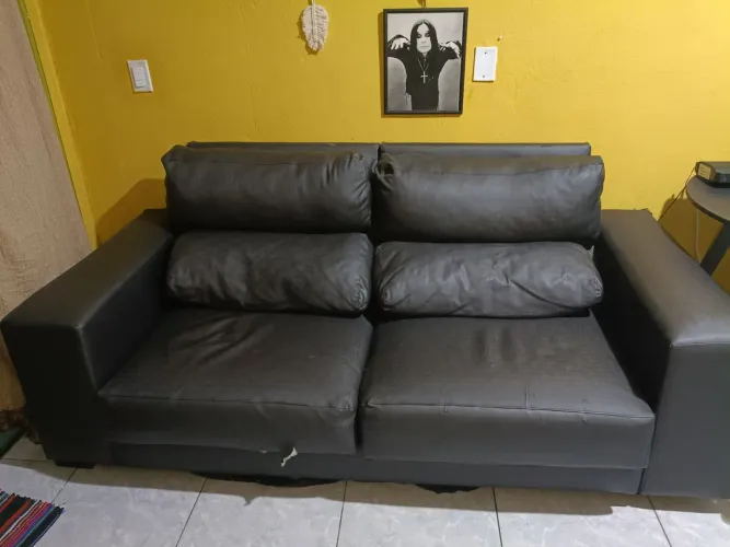 Sofá semi-novo