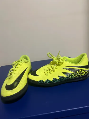 CHUTEIRA HYPERVENOM SOCIETY