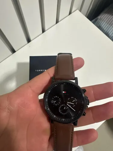Relógio Tommy Hilfiger comprado na vivara.