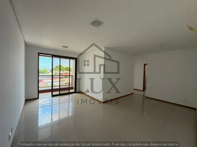 Thiago de Mello / 3 quartos, sendo 1 suíte / andar baixo / apartamento amplo e bem localiz