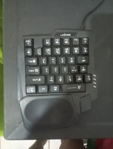 Mobilador, completo, sem cabo para tipo C, as vezes ah um pouco de erro com o cabo hub.