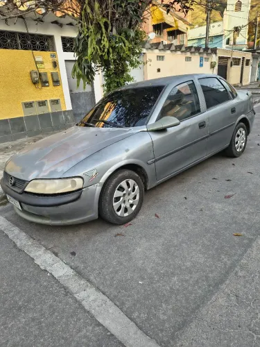 Chevrolet Vectra GL 2.2 / 2.0 MPFI 1998