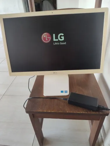 LG ALL one 4GB DDR4 obs sem hd acompanha carregador