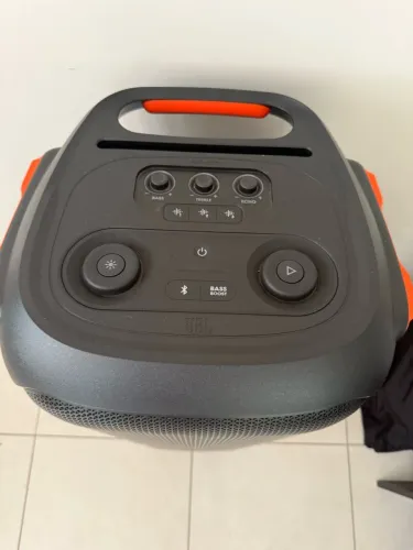 Jbl 710 partybox
