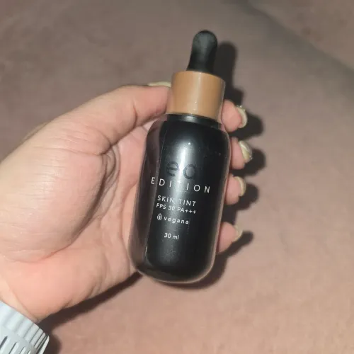 Océane - Skin Tint - Base Fluida 400M<br>R$ 37,90<br>Amazon.com.br<br>Custava R$ 47