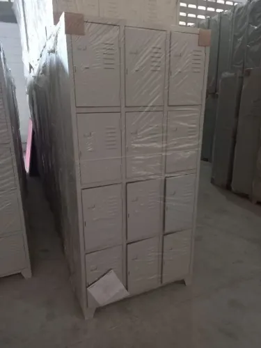 Roupeiro pra vestiários 4 8 12 16 20 portas novos direto de fábrica