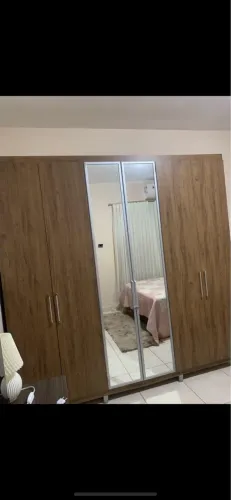 Guarda-roupa