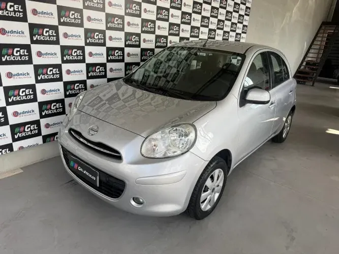 Nissan March S 1.0 16V Flex Fuel 5P 2014