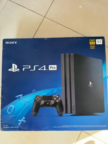 PS4 Pro 1TB 4K + 30 Jogos Mídia Física + Controle + Caixa Original
