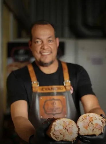 Auxiliar de cozinheira