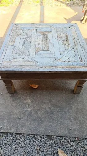 Mesa de centro grande de madeira