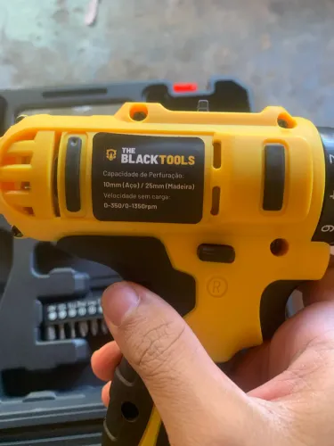 Furadeira parafusadeira The black TOOLS