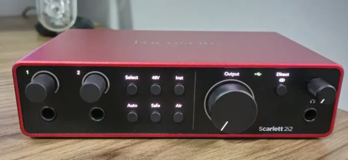 Focusrite Scarlett 2i2