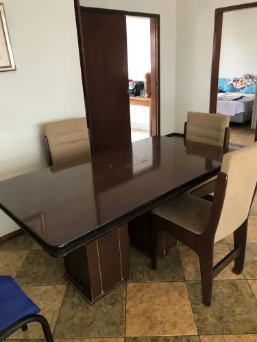 Mesa de jantar 6 lugares