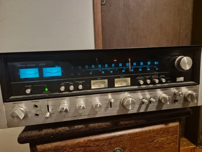 Sansui 9090