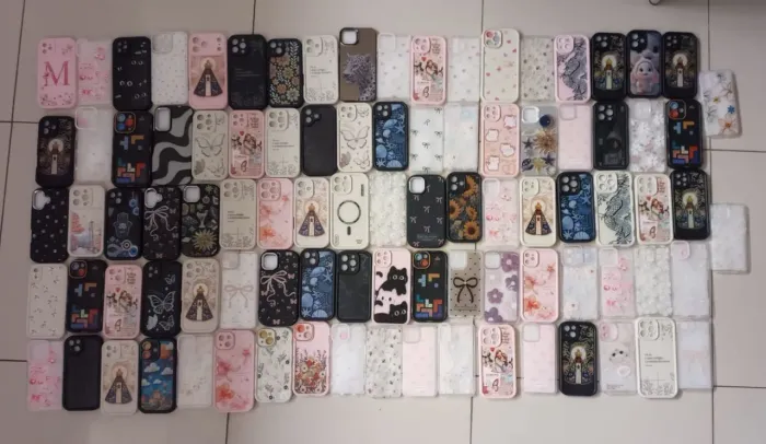 Vendo lote de capinhas de celular 