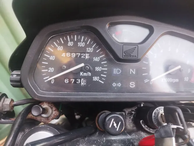 Vendo ou troco em moto ou carro de menor valor